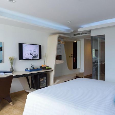 The Xtreme Suites Bangkok Extérieur photo